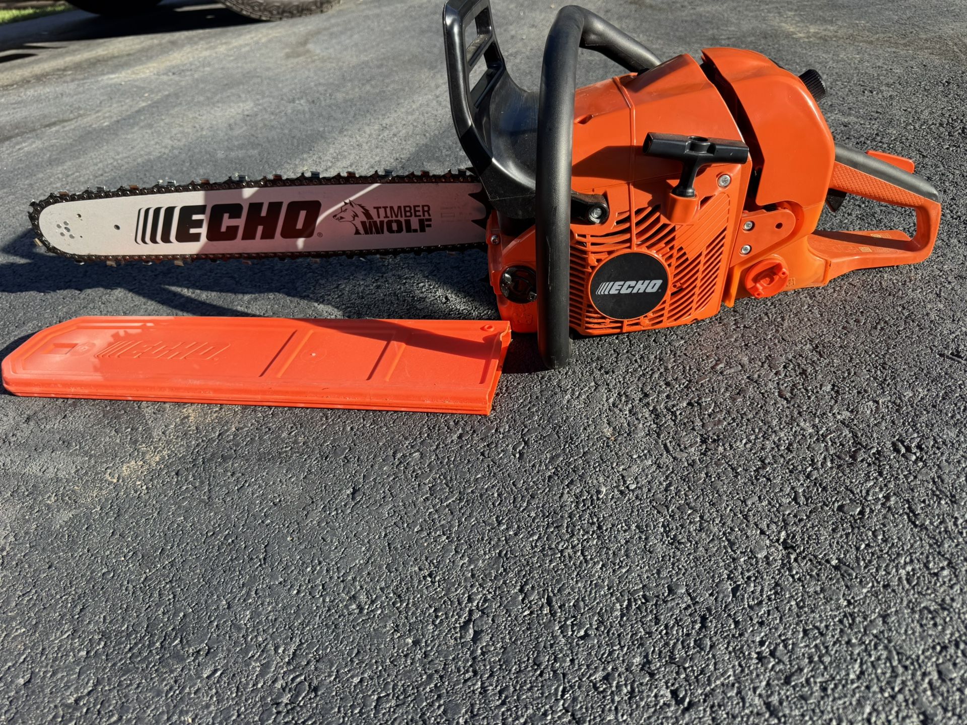 New Echo CS 590 Timber Wolf Chainsaw 20” Bar. Tested. Must Pick Up