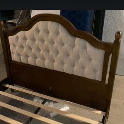 Queen Bedframe