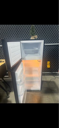 Freezer + refrigerator