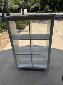 Modern 6-Cube Storage Shelf / Bookcase - White & Gray