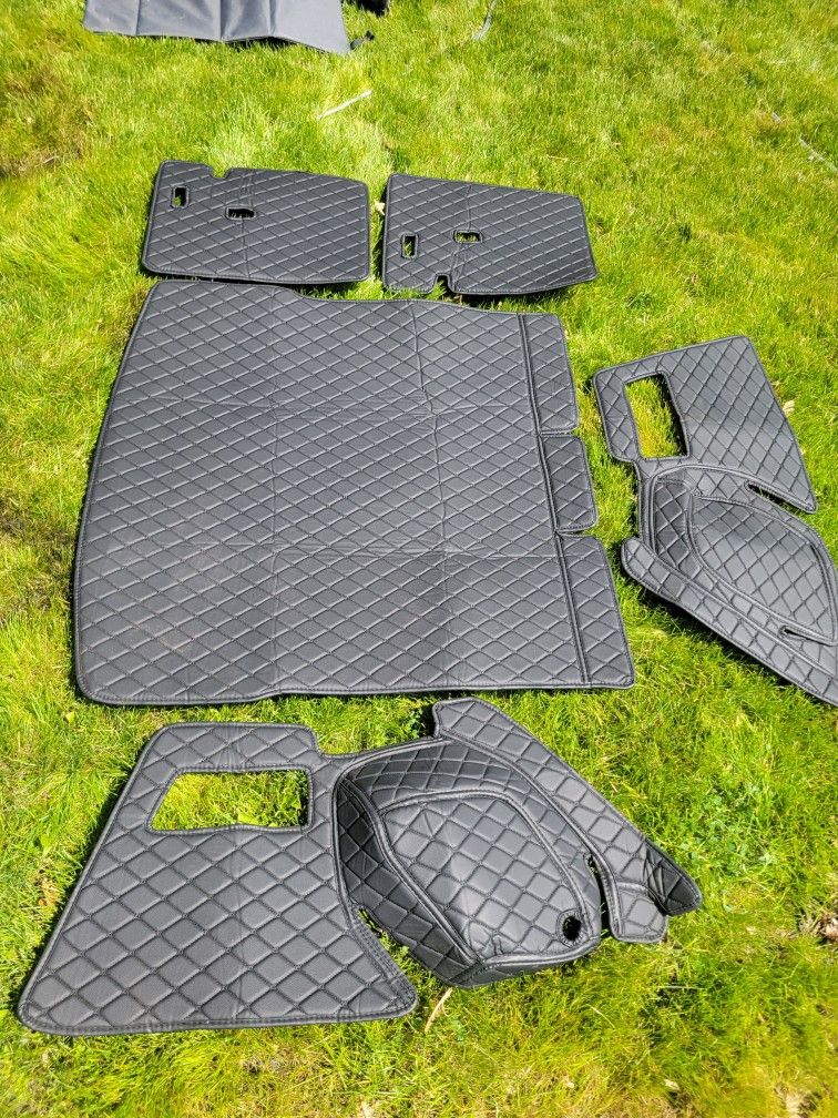 NEW 2017- 2022 AUDI Q5 CARGO LINERS TOTAL COVERAGE
WILL ALLOW TO FIT FOR SIZE BEFORE PURCHASE
11525 S HALSTED DUNKIN
125$ FIRM. CASH ONLY