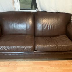 Lenoir Loveseat