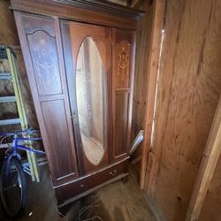 Antique  Looking Closet