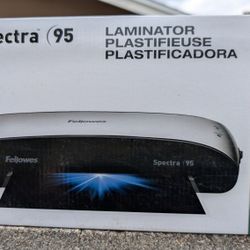 Laminator- Fellowes Spectra 95