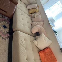 Sectional Couch With 2 Ottoman Pieces. Total Of 5 Pieces.
