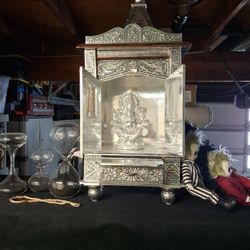 Very Pretty GANESH alter Cabinet M Has Drawer And Tray. Comes With Ganesha!