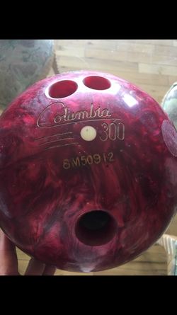 Vintage Columbia 300 Bowling Ball