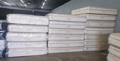 Saatva mattress sale