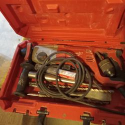 Milwaukee Hammer Drill 