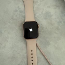 Apple Watch Series 6 