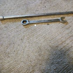 21mm Wrench And Extension 