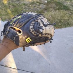 Wilson Catches Glove