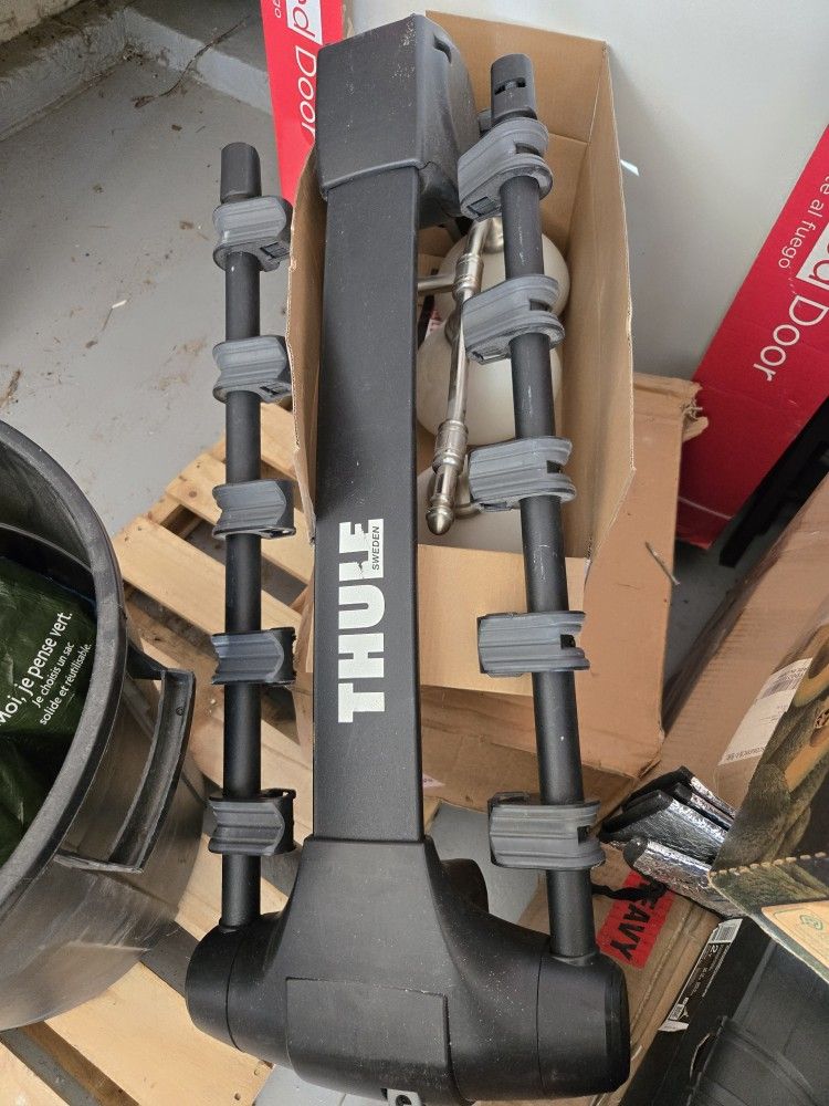 Thule 5 Bike Rack System
