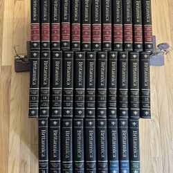 Enciclopedia Británica 15th Edition 1987