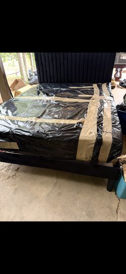 Queen Size Bed