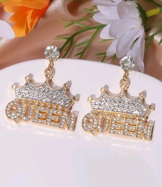 Queen Earrings