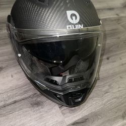 💥 Quin Design Quest Carbon Fiber Smart Motorcycle Helmet – Size L (Bluetooth, DOT/ECE Certified)
