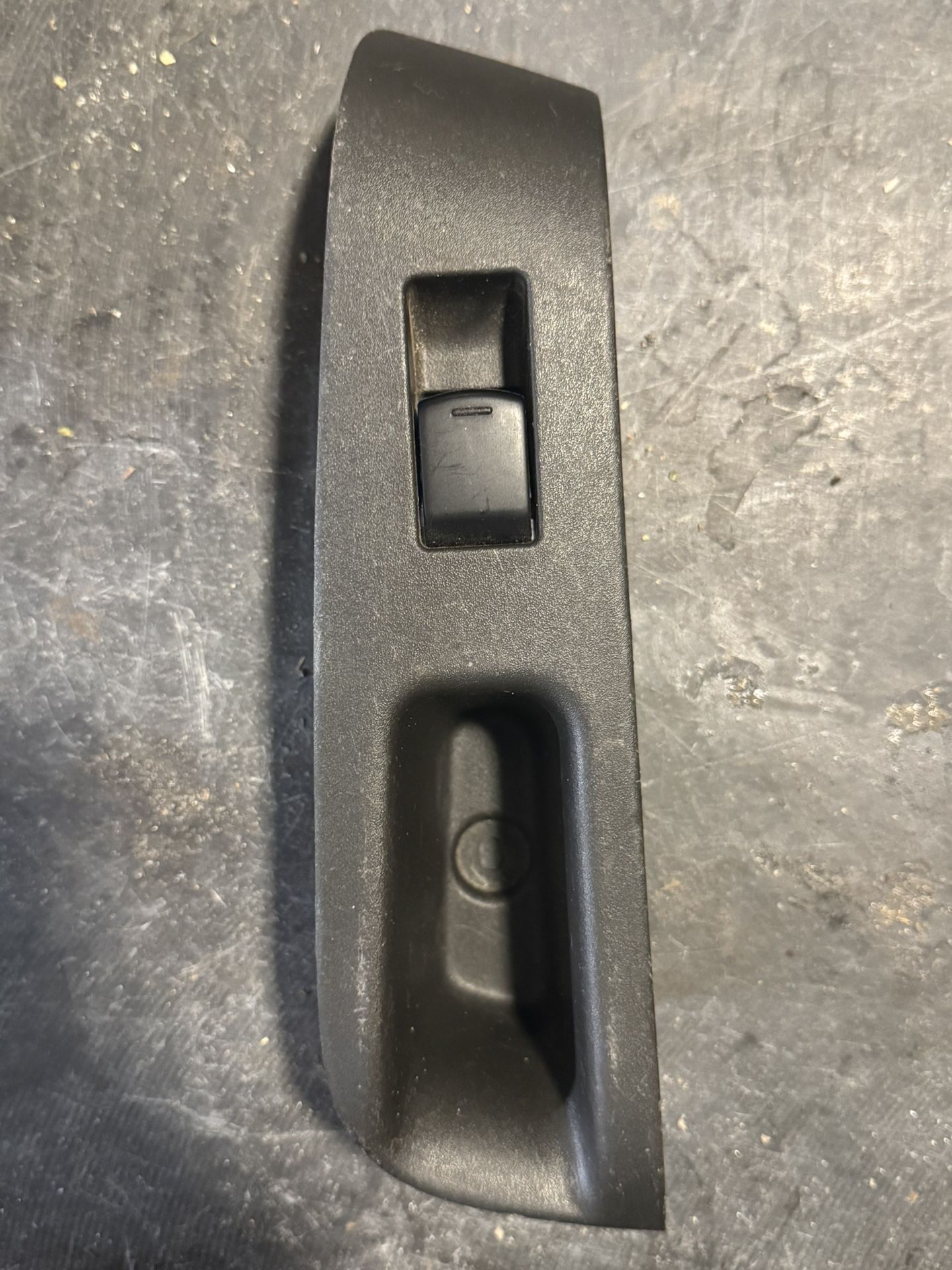 2009-2014 Nissan Cube Rear Left Door Window Switch Cover Bezel