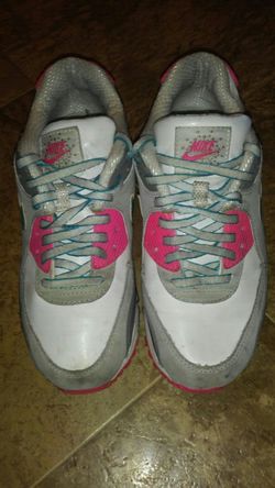 Kids nike air max size 4