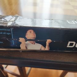 Deluxe Chin-up Bar NEW