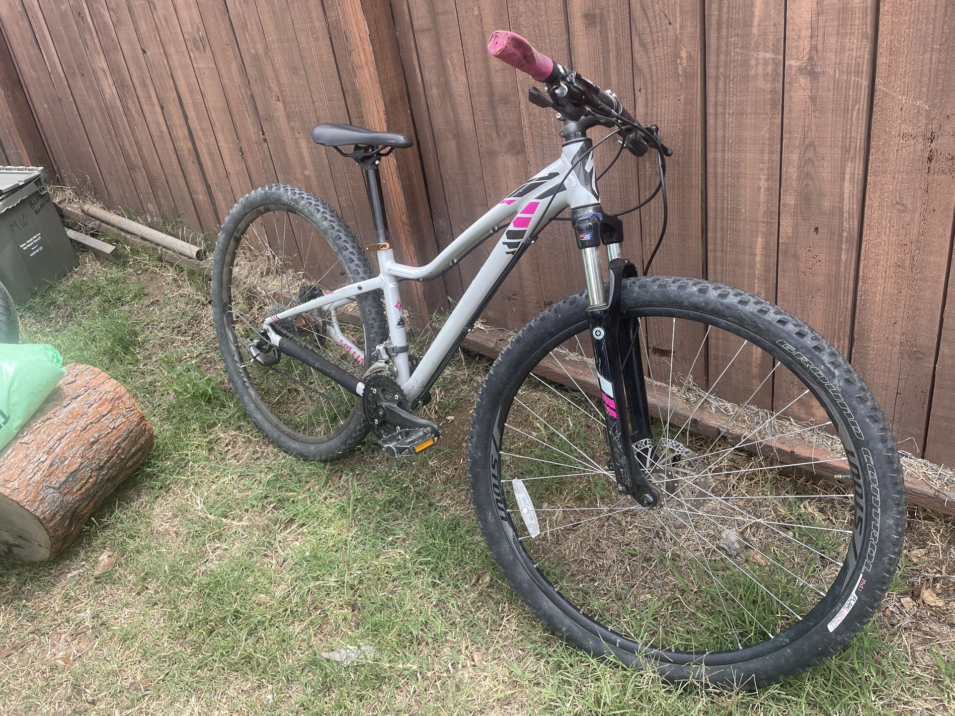 Women’s Mountain bike