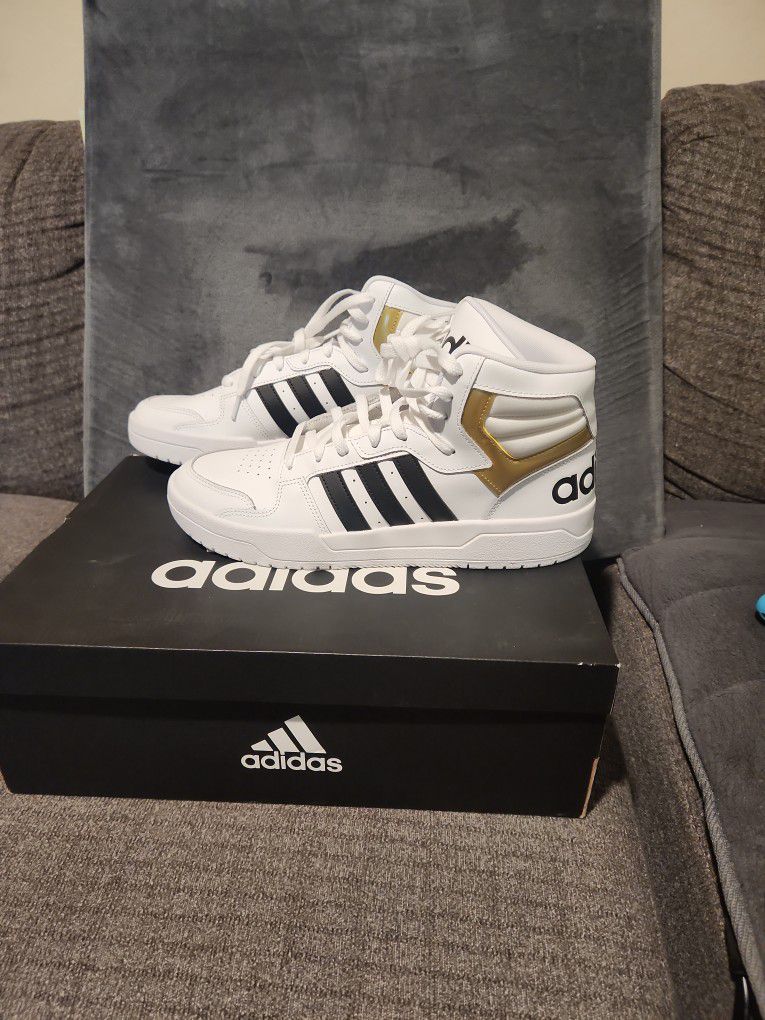 Looking  To Trade Or Sell Adidas Entrap Mid Fy4284 Size 11.5