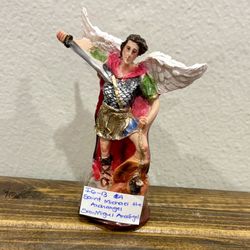 Imagen San Miguel Arcángel / Saint Michael Archangel 5x4x3” $9