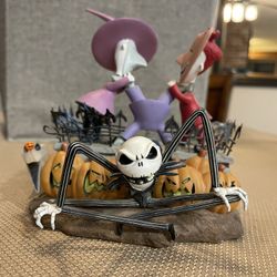 TIM BURTON'S "THE NIGHTMARE BEFORE CHRISTMAS" JACK BOBBLE FIGURINE (RARE)
