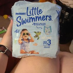 Little Swimmer Size 3