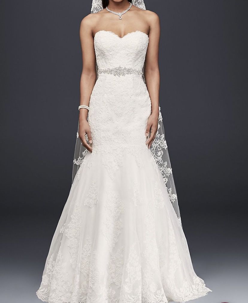 David’s bridal wedding dress