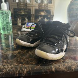 SZ 12C Nike Jordan 11 “Space Jams”