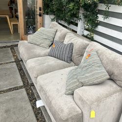 Sofa HUGE YARDSALE 