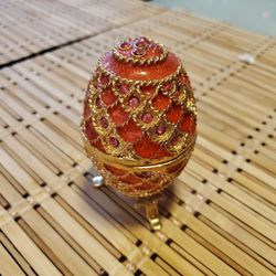 Large Red egg