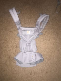 Baby carrier harness