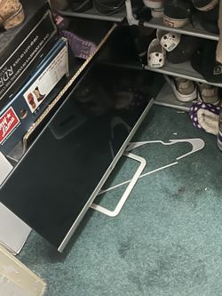 This Hp Monitor( NO TRADES )