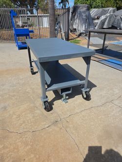 DURHAM MFG HEAVY DUTY METAL WORKBENCH