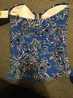 M swimsuit shirt