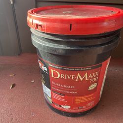Driveway Filler & Sealer