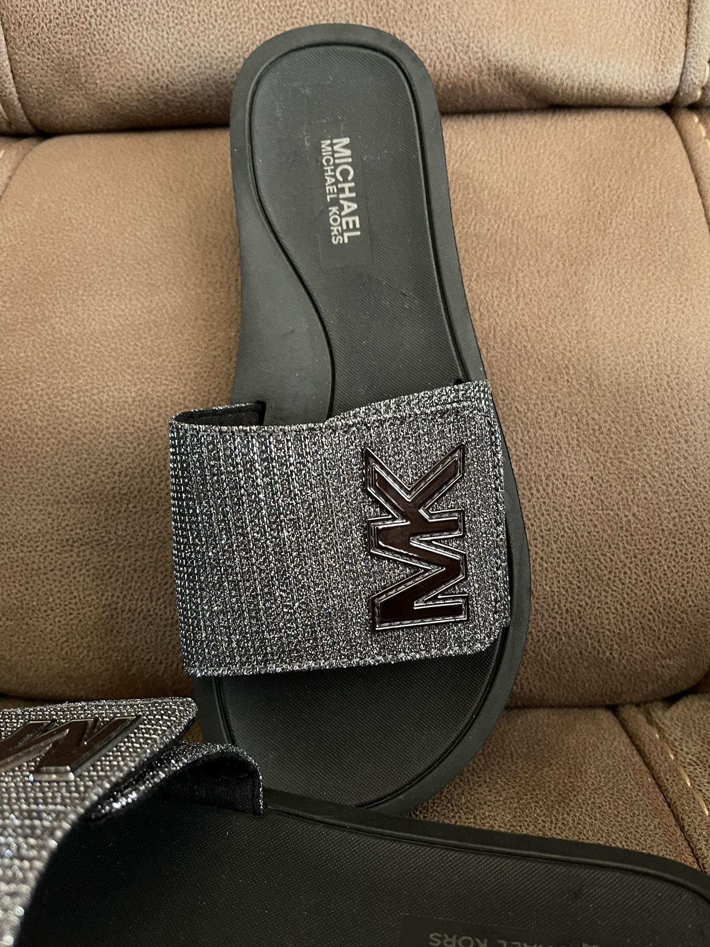 MK Sandals Size 6.