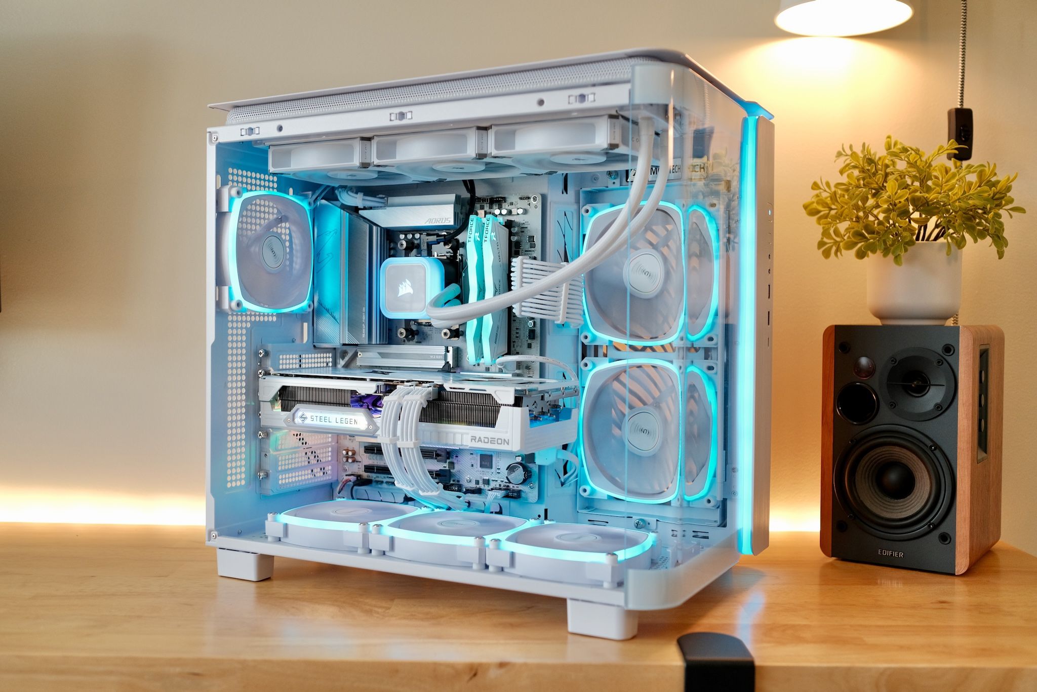 High End White 4K Gaming PC | RX 9070 XT | Ryzen 9700X | 32GB RAM | 2TB NVME SSD | Water Cool