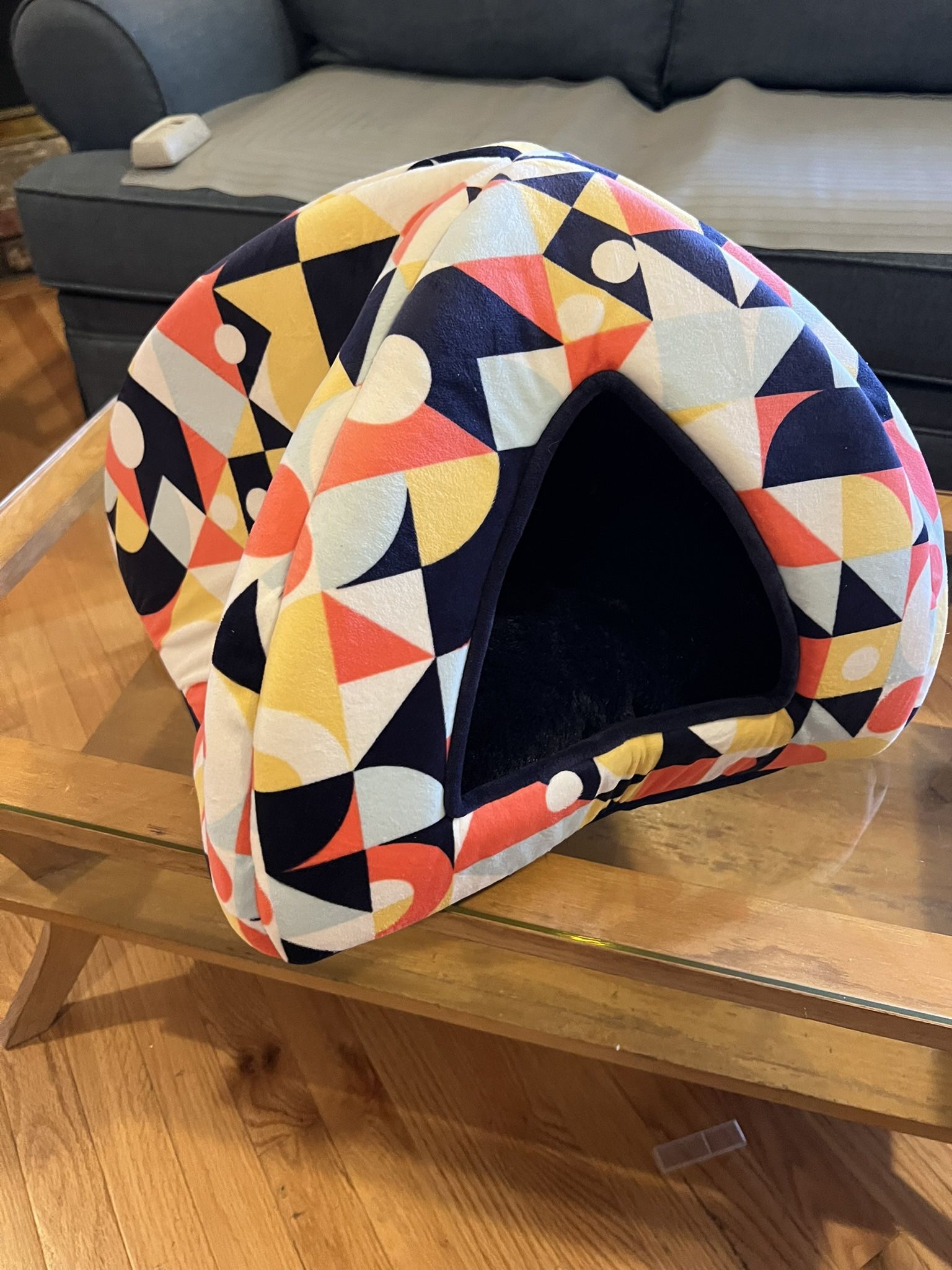 Cat Bed, Dog Bed Or Pet Bed