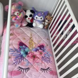 Baby Crib And Changing Table 