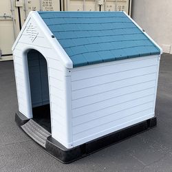 (NEW) $150 Plastic Dog House X-Large Size Pet Indoor Outdoor All Weather Shelter Cage Kennel 42x42x45”