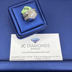 Ring Engagement Diamonds Real And Gold 