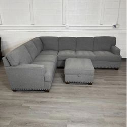 Sectional Couch 