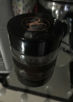 Anastasia Beverly Hills dip brow pomade
