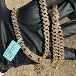 Monaco Cuban Necklace 