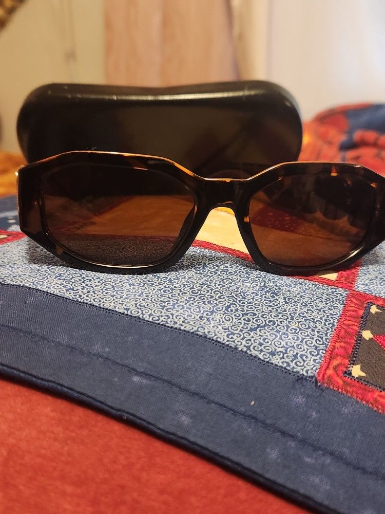 Versace look alike Sunglasses For Men for Sale in Rossmoor, CA OfferUp