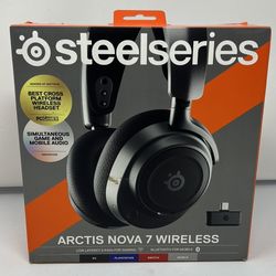 SteelSeries Arctis Nova 7 Wireless Gaming Headset