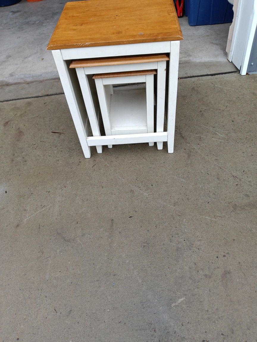 Nesting Tables